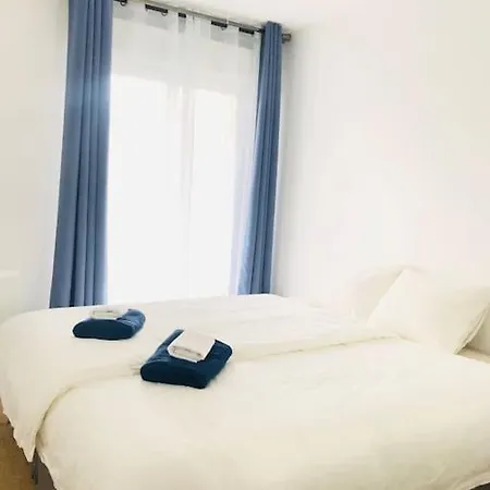 Cosy Apartement Near Geneva Saint-Julien-en-Genevois Exterior photo